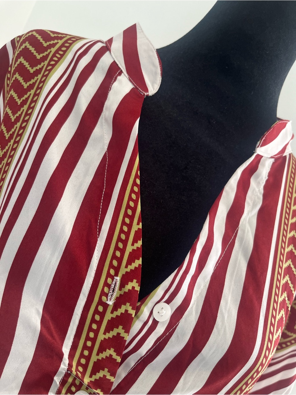 GYPSIE BLU Red/White/Gold Striped Women’s Kaftan with Side Slits and Drawstring